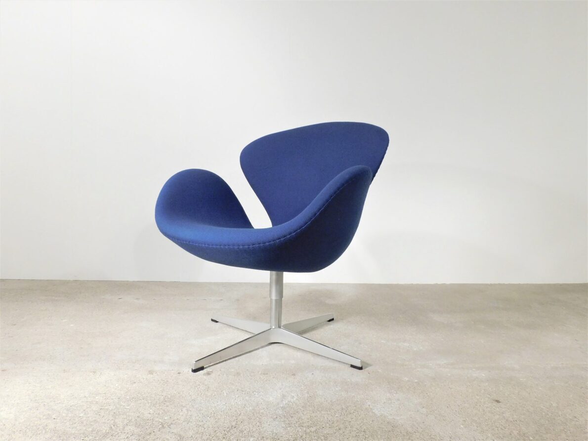 Artikelbild "Swan Chair"