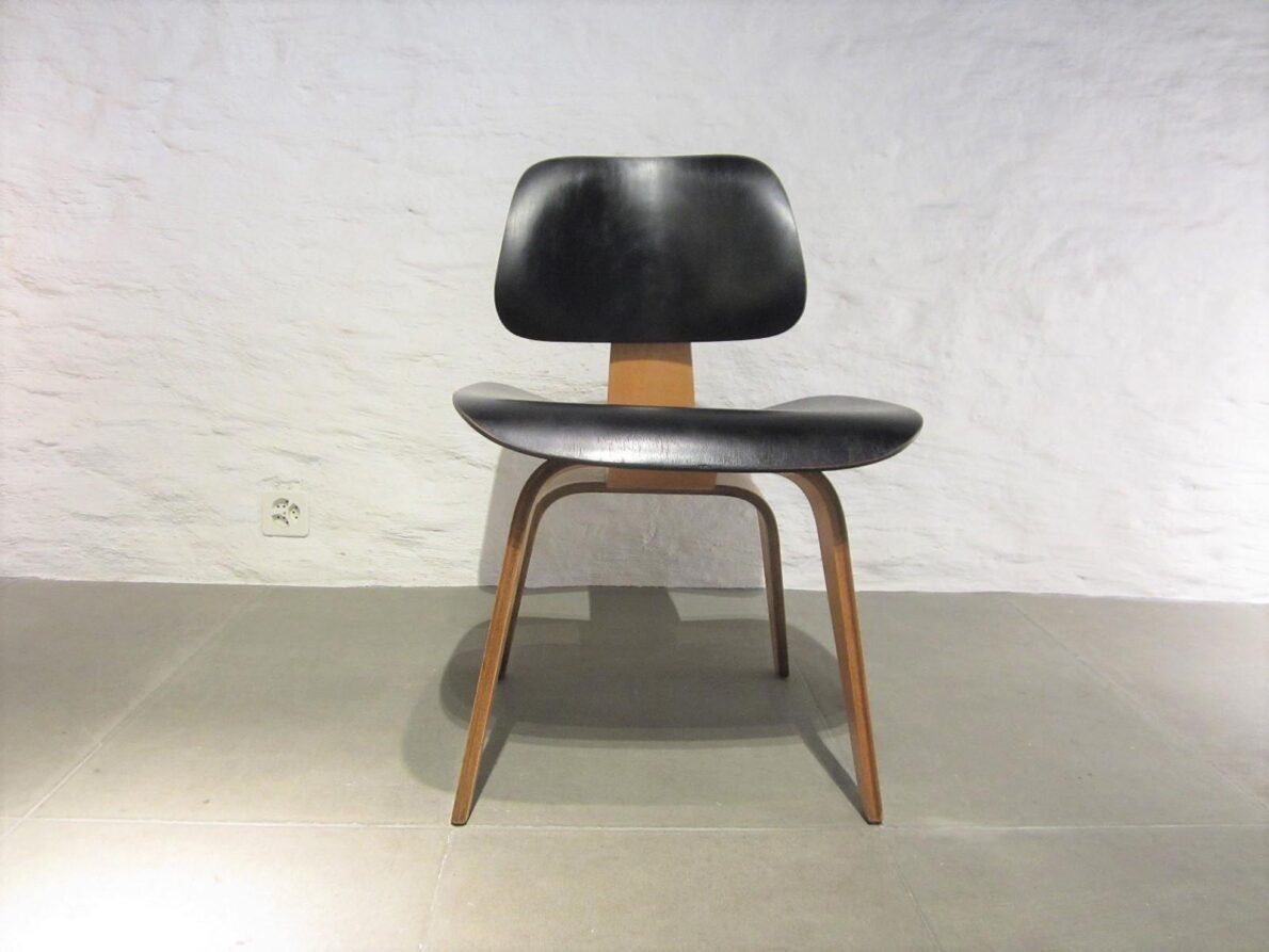 Artikelbild "DCW" Plywood Chair