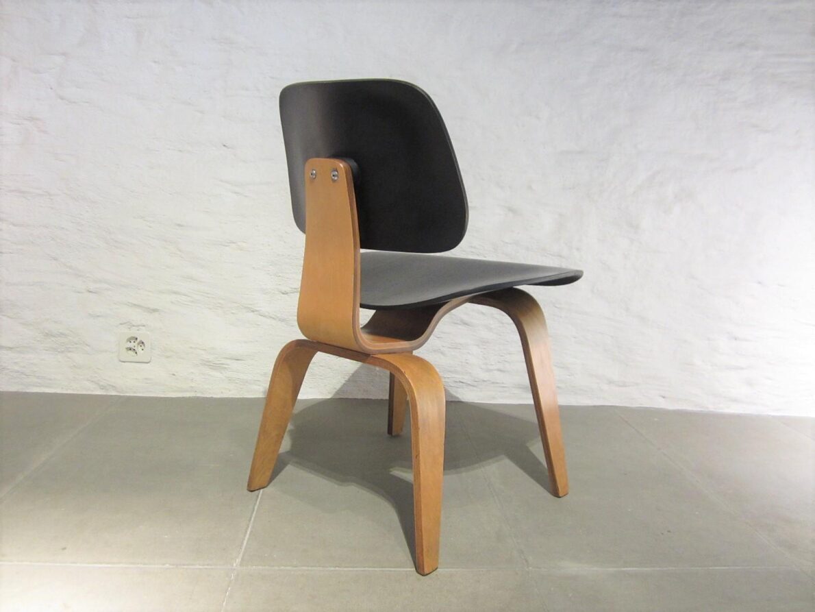 Artikelbild "DCW" Plywood Chair