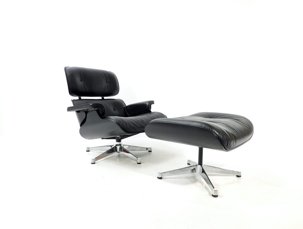 Artikelbild Black "Lounge Chair" - Ray und Charles Eames