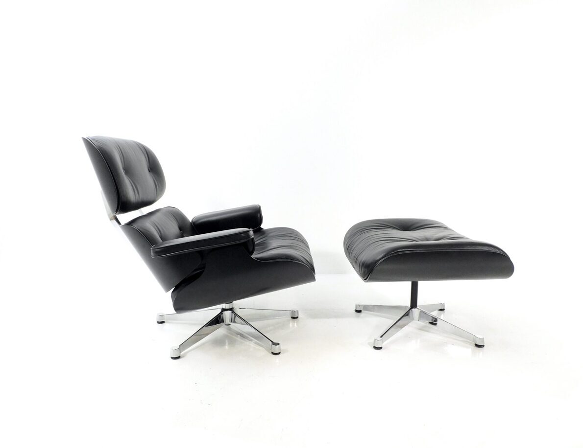 Artikelbild Black "Lounge Chair" - Ray und Charles Eames